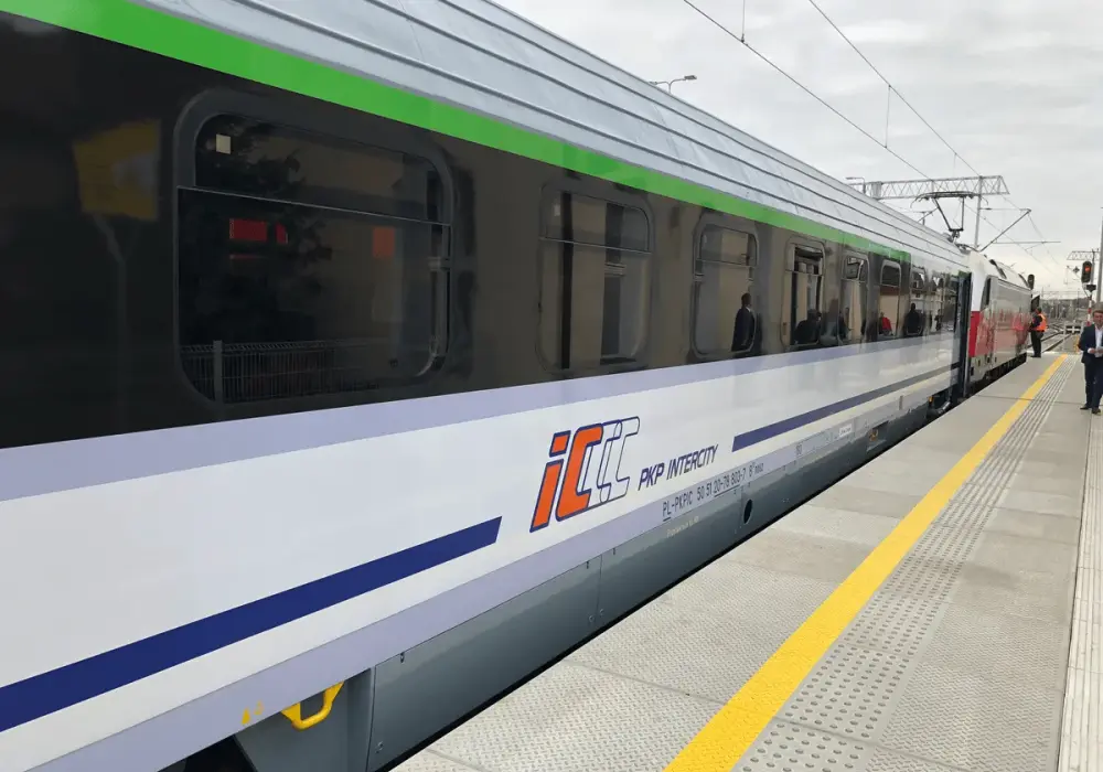 EIC PKP Intercity - Jaki pociąg wybrać? Przewodnik i porównanie