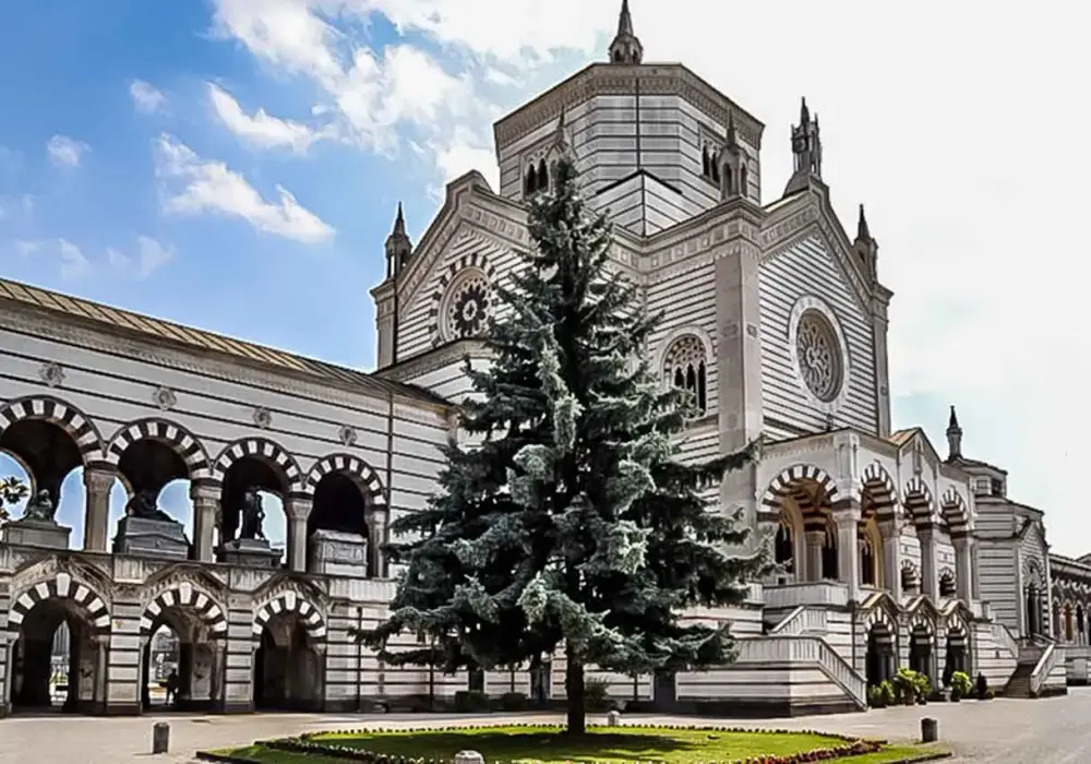 Cmentarz Monumentalny Mediolan - Muzeum, sztuka i przewodnik