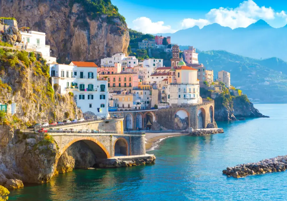  Wybrzeże Amalfi we Włoszech - niesamowite widoki i atrakcje