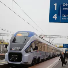Ile kosztuje pociąg z Bydgoszczy do Warszawy? Ceny biletów i porady.