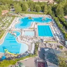  Jezioro Garda 2023 - najlepsze kempingi i pola namiotowe nad wspaniałym włoskim jeziorem!