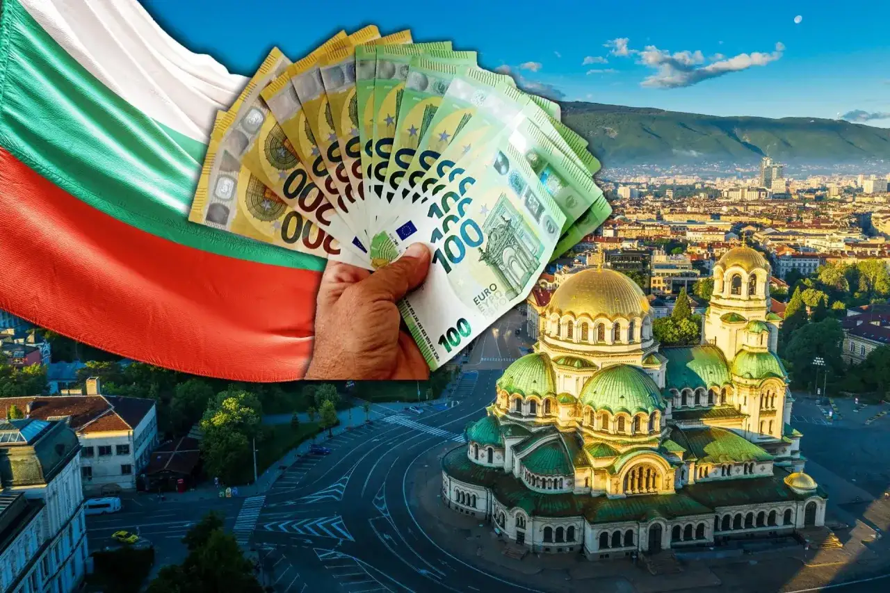Bułgaria: flaga, katedra i euro. Jaka waluta jest w Bułgarii? Euro jest w obiegu.