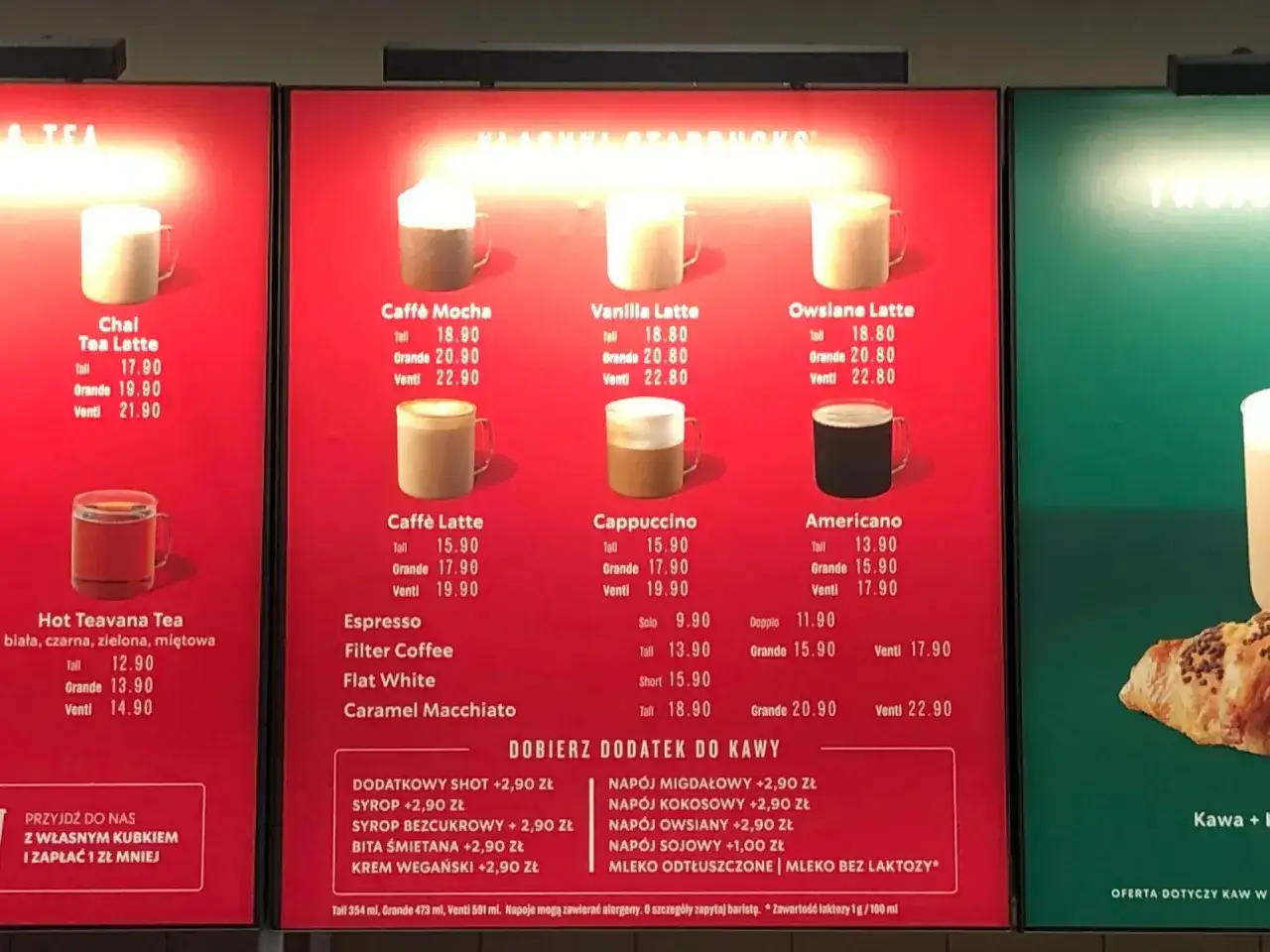 Menu kawowe Starbucks. Ile kosztuje kawa na Węgrzech? Ceny wahają się od 13.90 do 22.90.