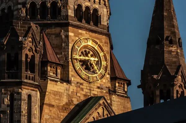 Kościół Pamięci Cesarza Wilhelma - Ikona Berlina - Planuj wizytę!