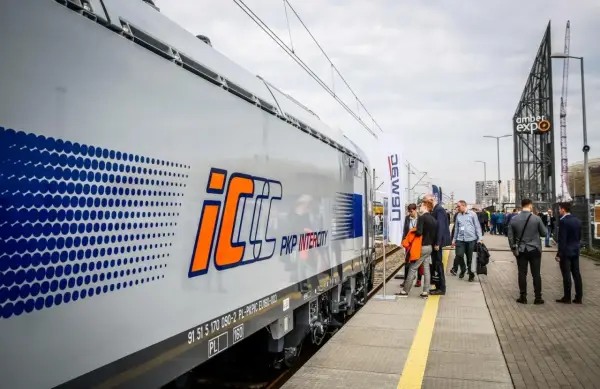 Katowice-Wiedeń pociągiem 2026 - Jak wybrać najlepszy kurs?